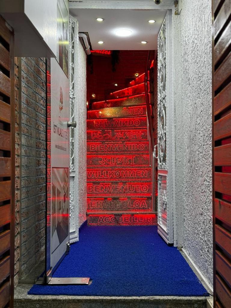 Taksim Istiklal Suites Истанбул Екстериор снимка