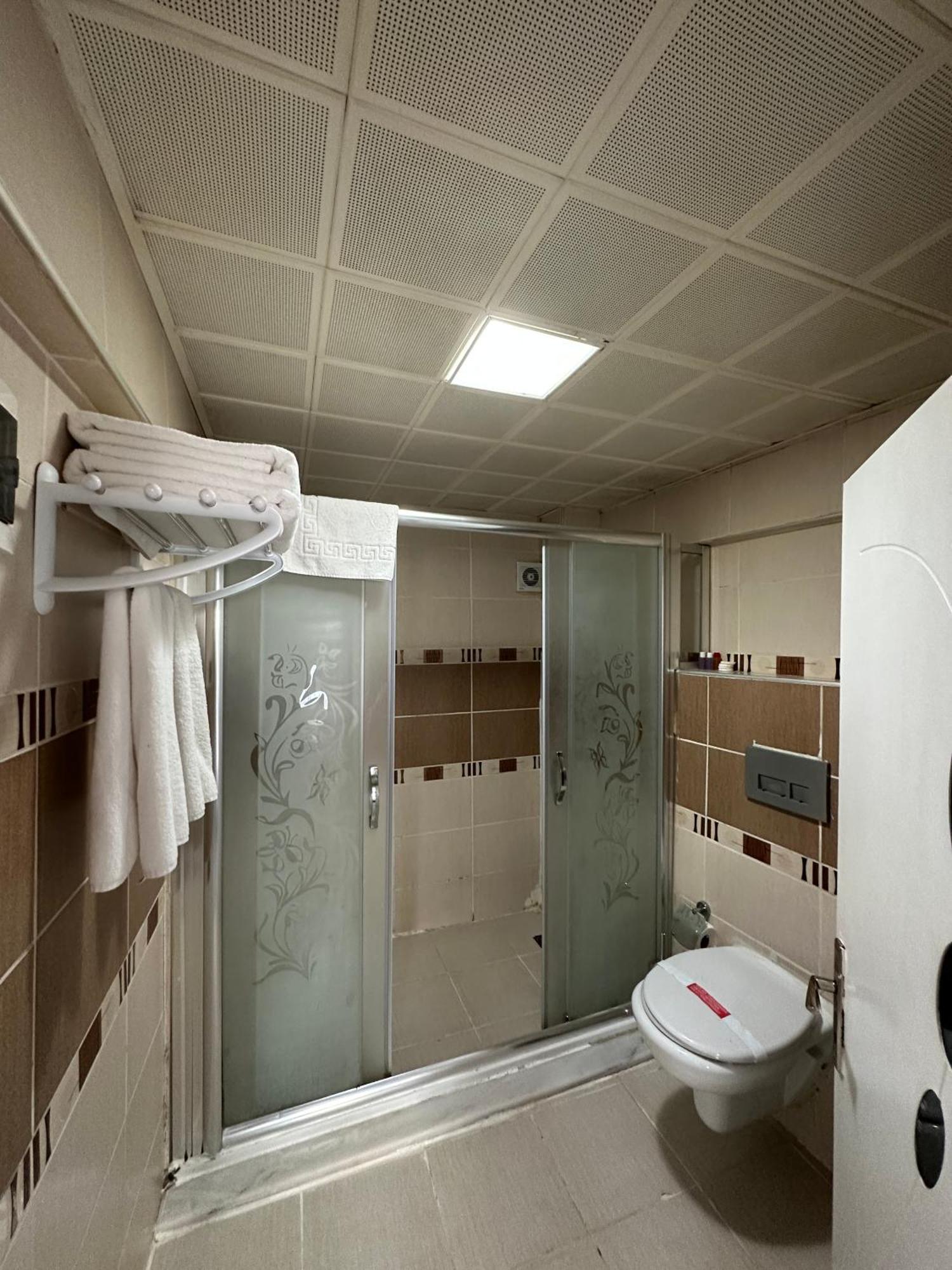 Taksim Istiklal Suites Истанбул Екстериор снимка
