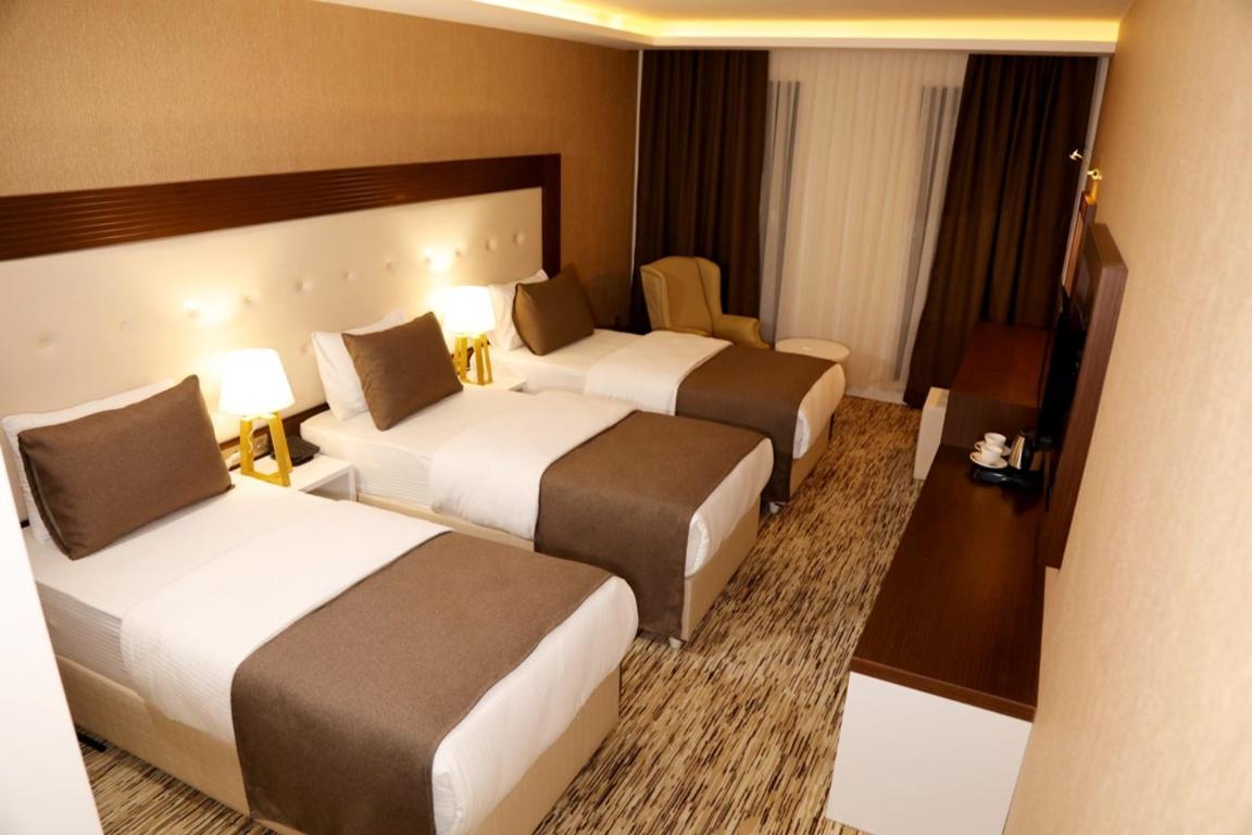 Taksim Istiklal Suites Истанбул Екстериор снимка